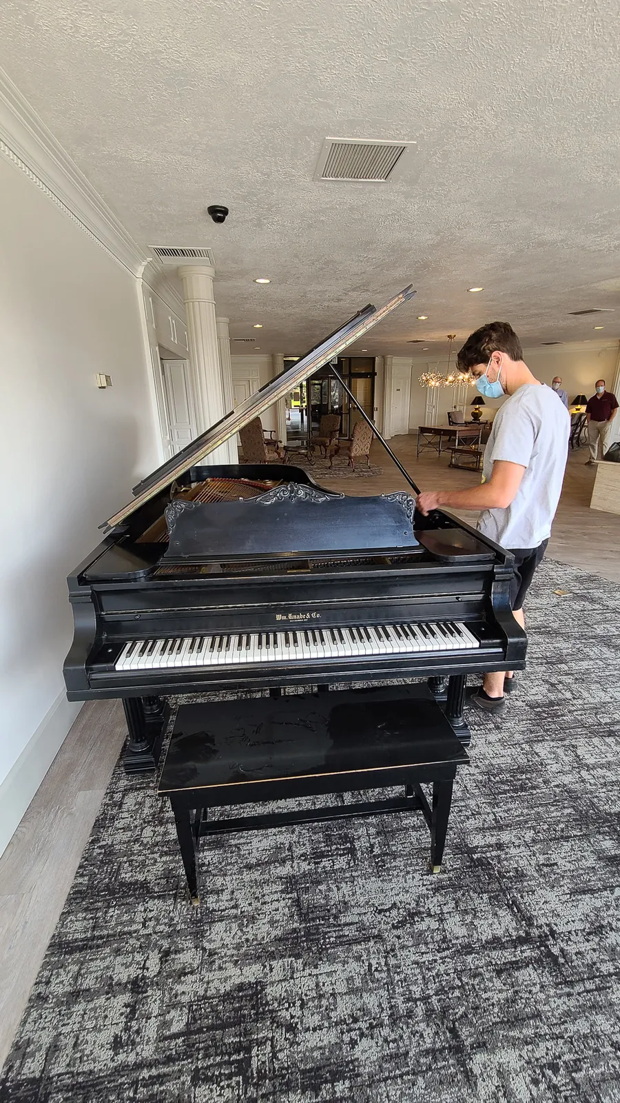 Safe and Sound Pianos crew at work on a fall 2020 piano move.