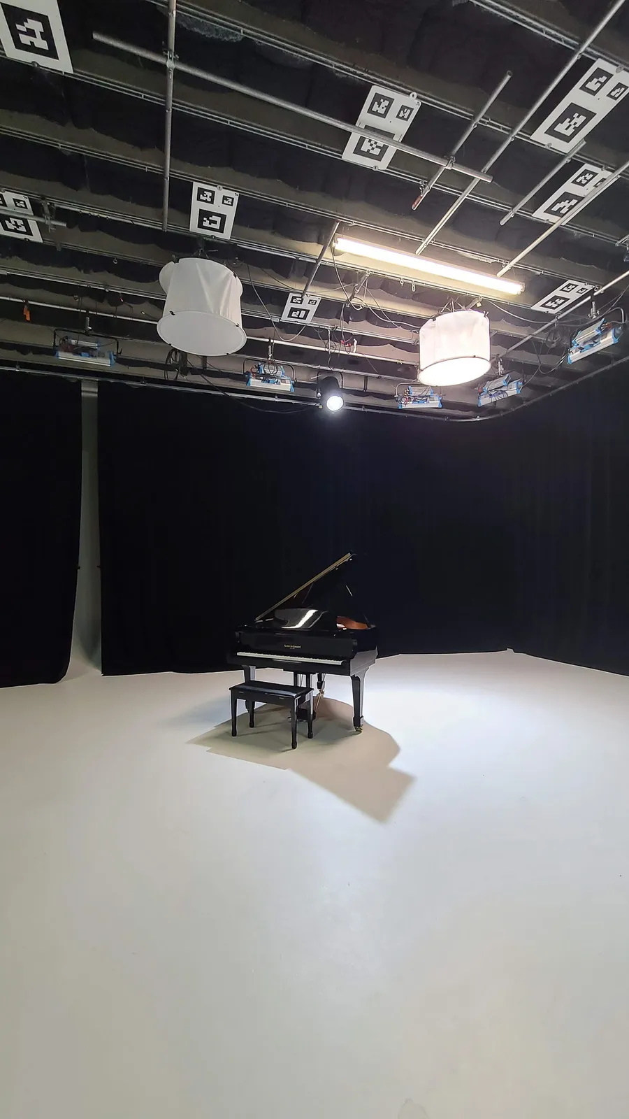 Crew working a piano move during November 2020 in Utah.
