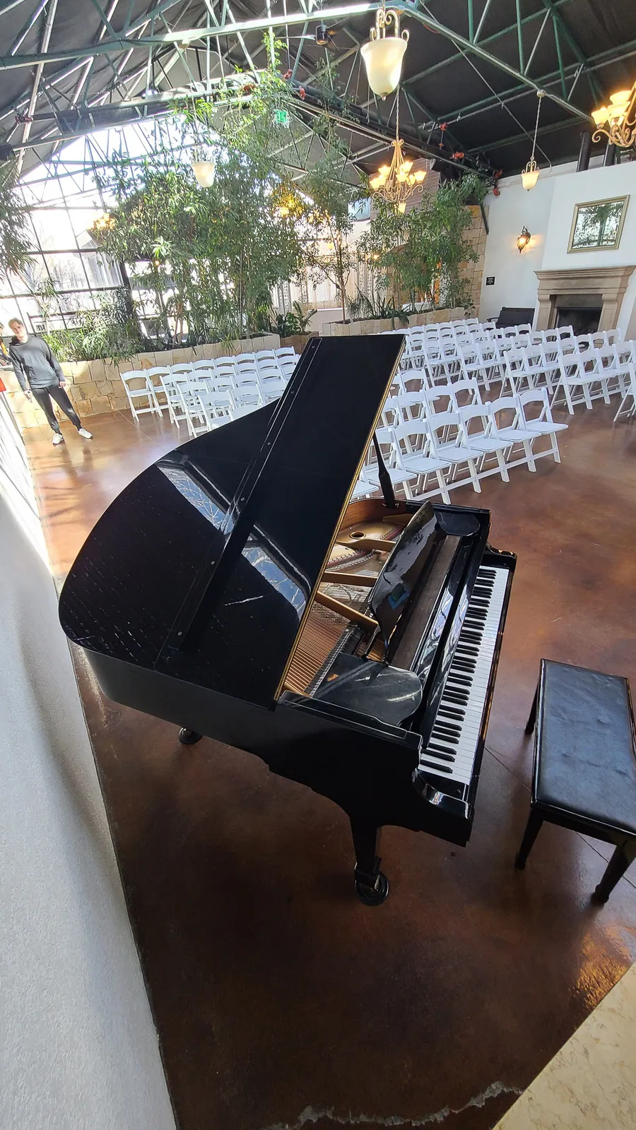 Piano move in progress on a March 2021 Safe and Sound Pianos delivery.